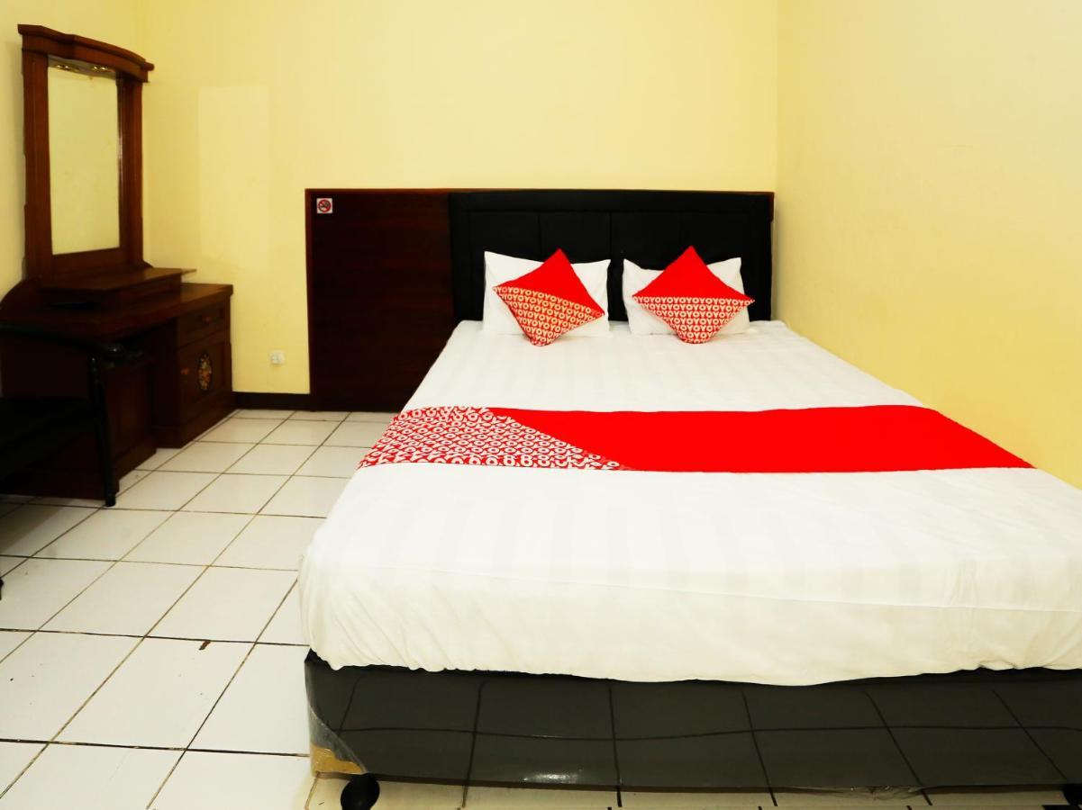 Oyo 93136 Hotel Santo Djaya 2 Bogor Buitenkant foto