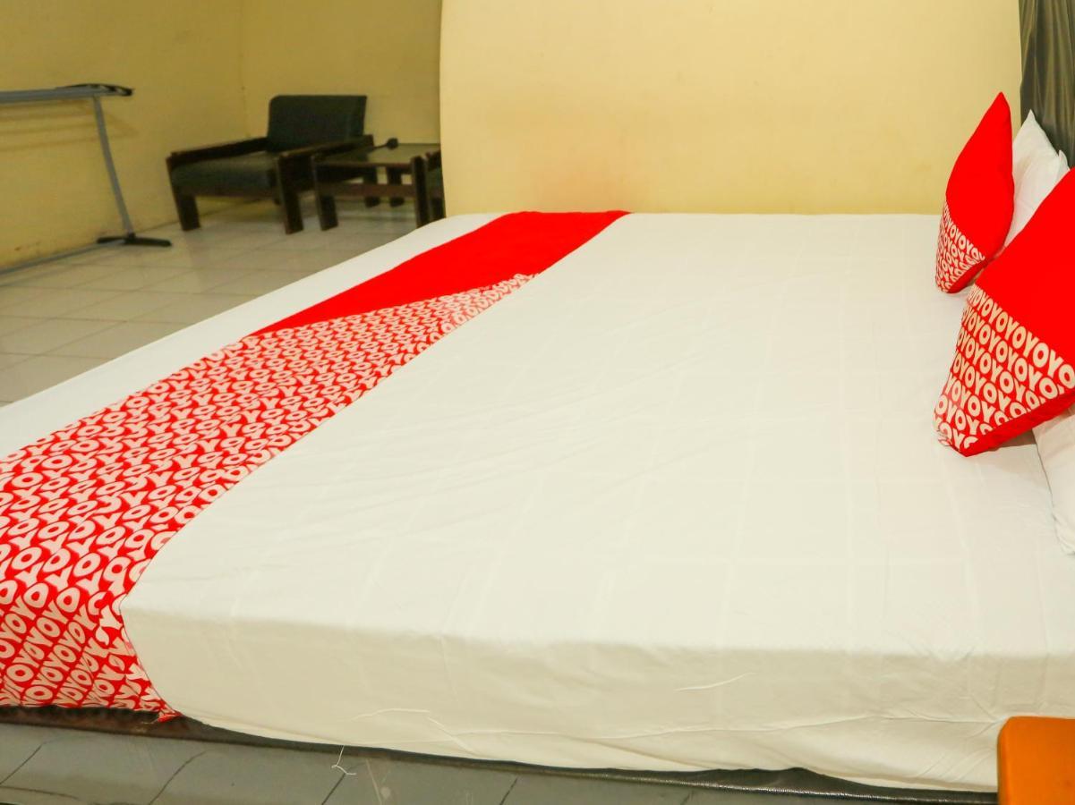 Oyo 93136 Hotel Santo Djaya 2 Bogor Buitenkant foto