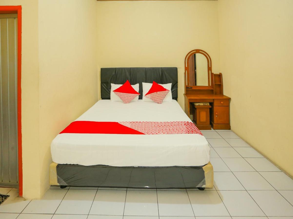 Oyo 93136 Hotel Santo Djaya 2 Bogor Buitenkant foto