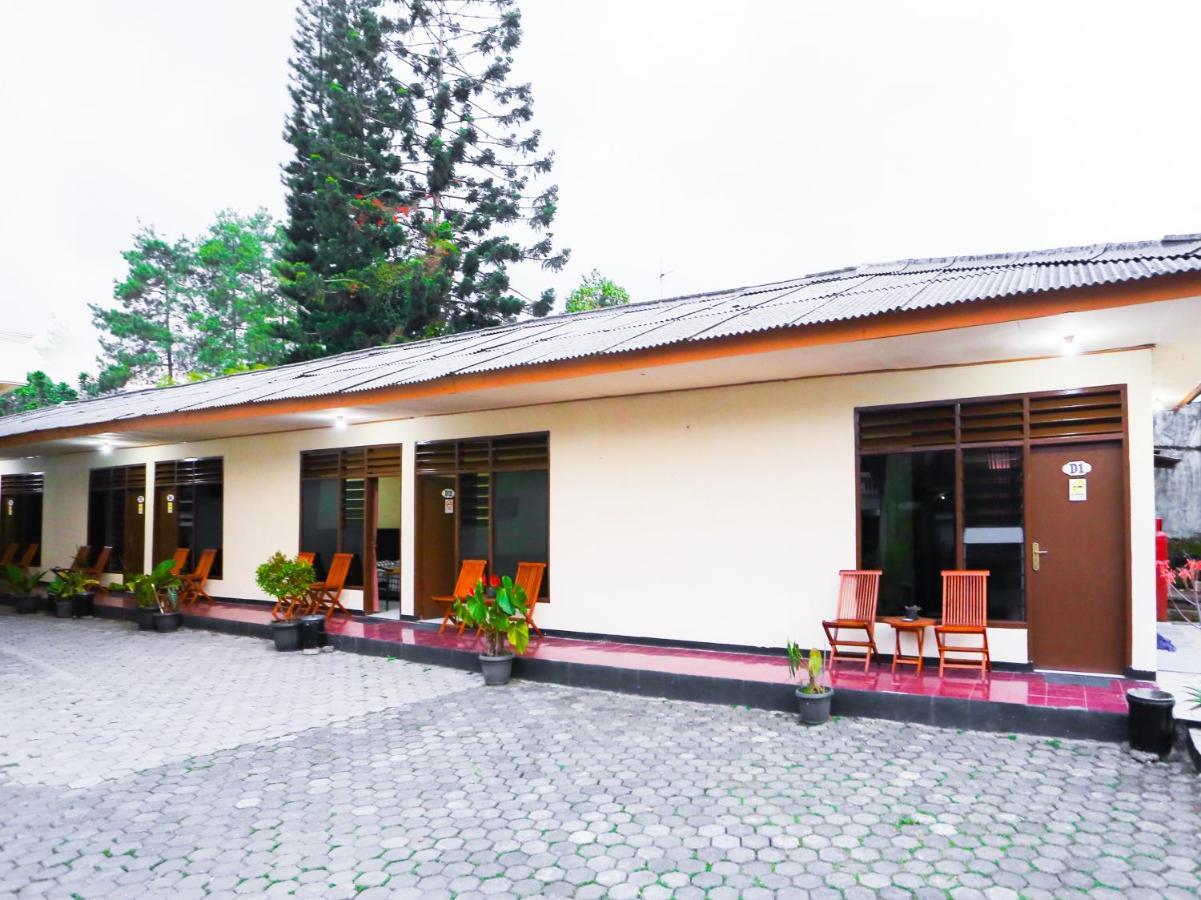 Oyo 93136 Hotel Santo Djaya 2 Bogor Buitenkant foto