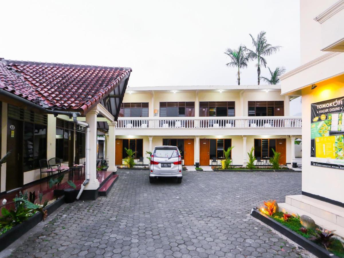 Oyo 93136 Hotel Santo Djaya 2 Bogor Buitenkant foto