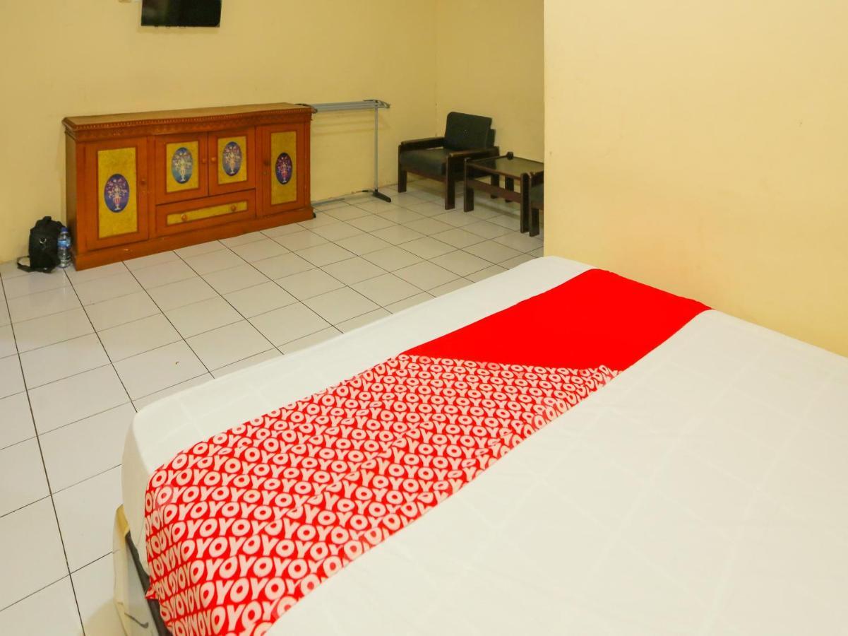 Oyo 93136 Hotel Santo Djaya 2 Bogor Buitenkant foto