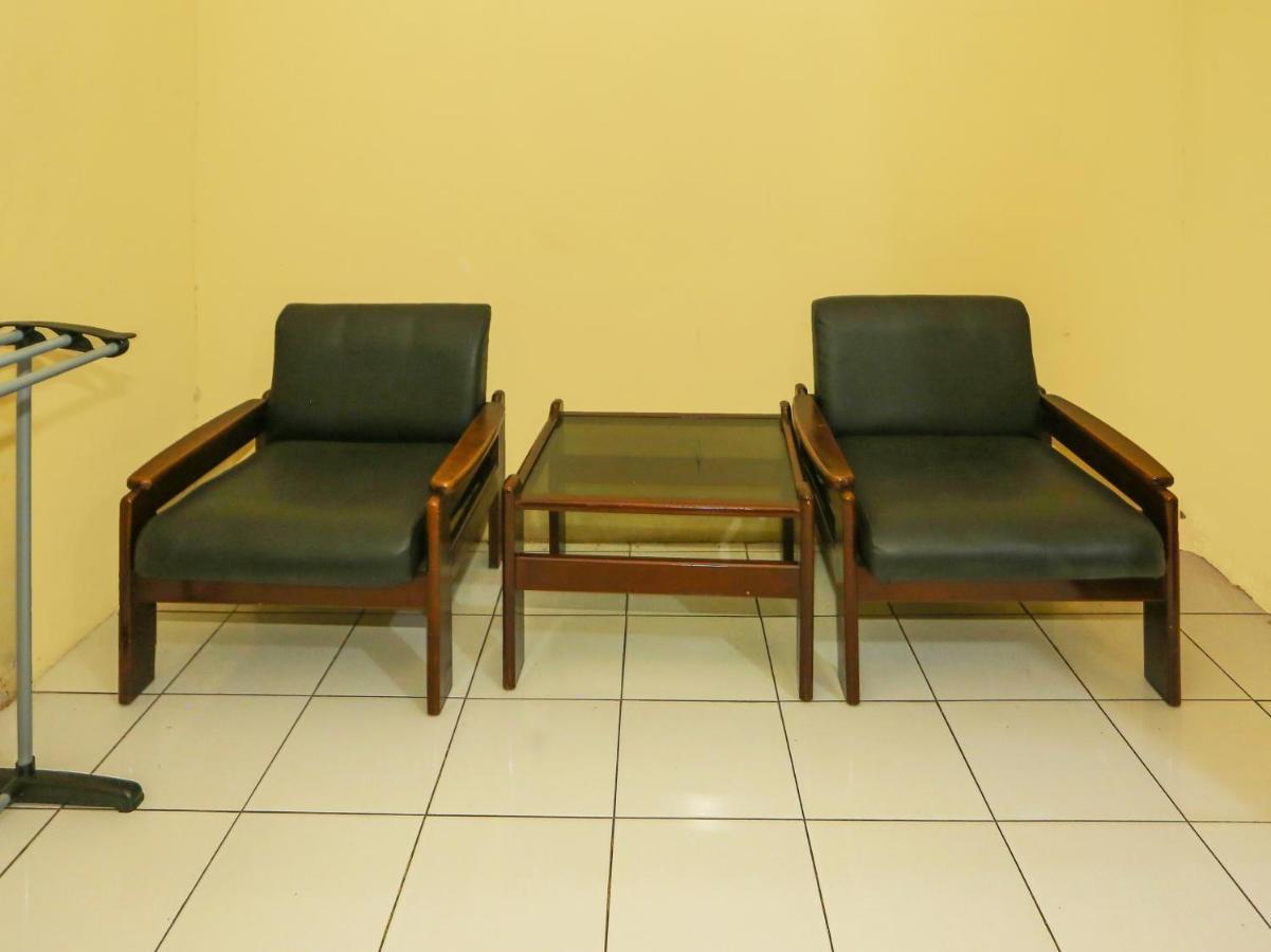 Oyo 93136 Hotel Santo Djaya 2 Bogor Buitenkant foto